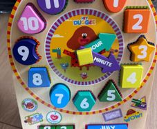 Hey Duggee calendar clock puzzle