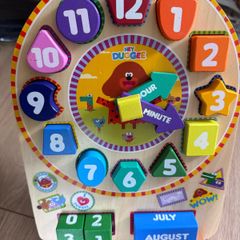 Hey Duggee calendar clock puzzle
