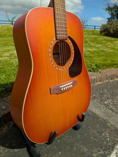 Art & Lutherie Cedar Acoustic Guitar