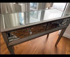 mirrored console table