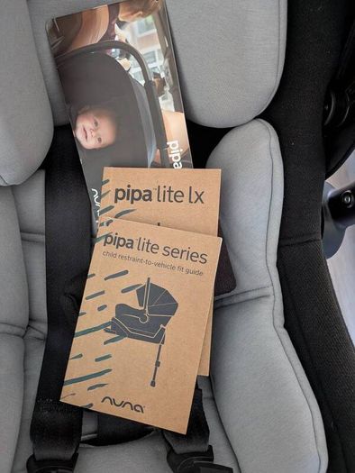 Newborn Car Seat - Nuna pipa lite lx