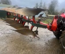 4 sod Reversible Kverneland  Plough 14 inch