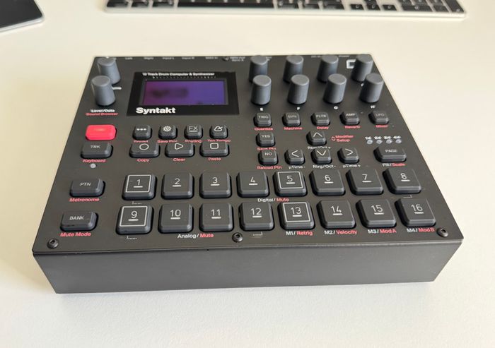 Elektron Syntakt