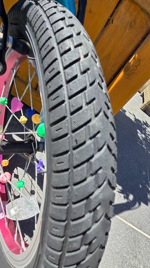 Apollo Roxie Kids 16 inch BMX Bike