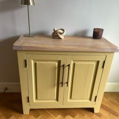 Solid oak sideboard / cabinet