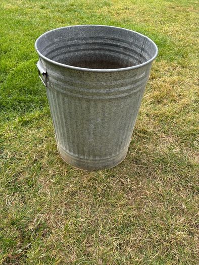 Garden Steel Bin