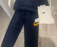 tracksuit