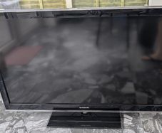 Samsung TV 46"