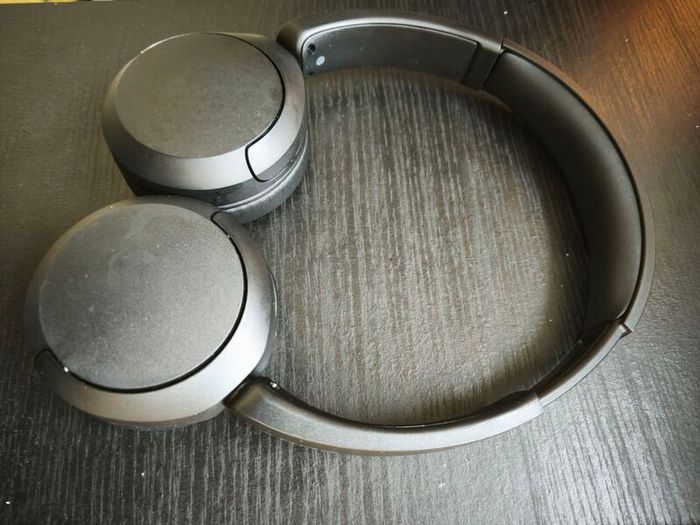Sony MDR ZX770BN Wireless Headphones Original Great Condition