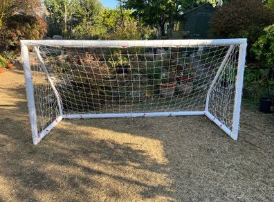 8 x4 Goals