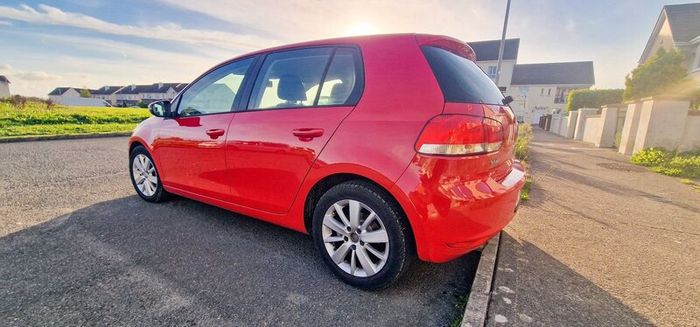 VW Golf 2011  1.6 TDI  Excellent Condition