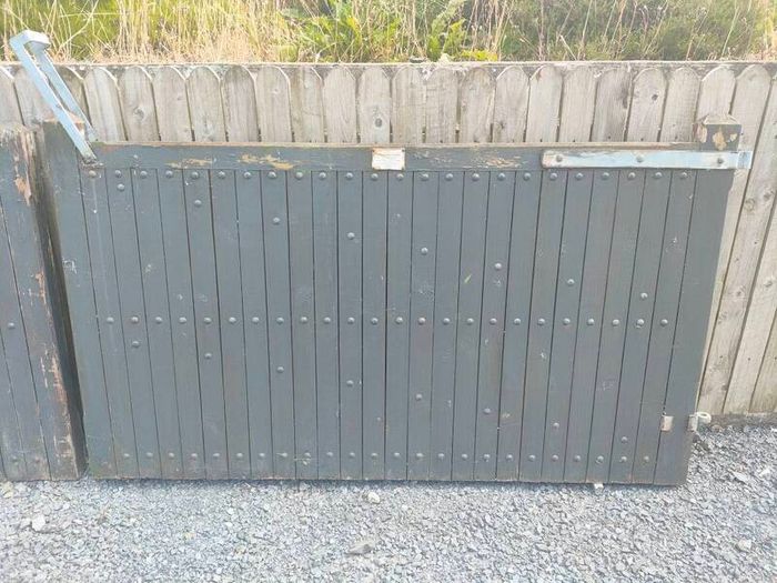 wooden gates