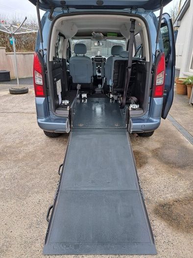 Citroen Berlingo Multispace 2013 wheel chair acces