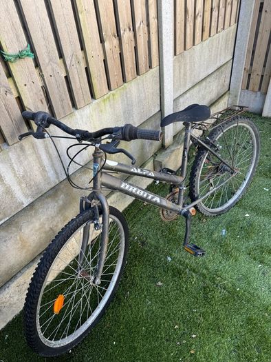 [Lot] 4x Cycles Bikes 1 Scooter