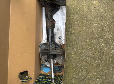 Front shock absorber