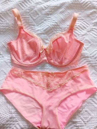 Freya - Hot Coral - Underwired Side Support Bra 30F and Briefs S - Brand New RRP 58