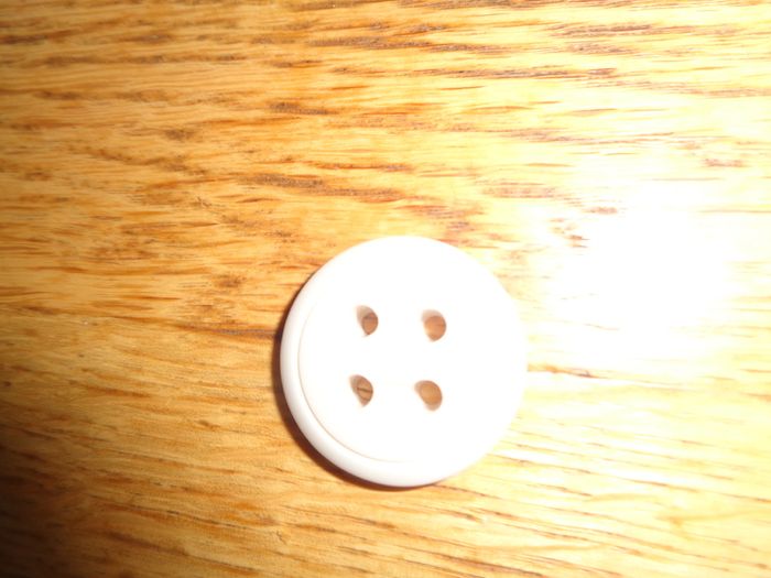 Cream Buttons x 5 for Sale