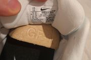 Mens shoes