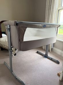 Chicco next to me baby crib