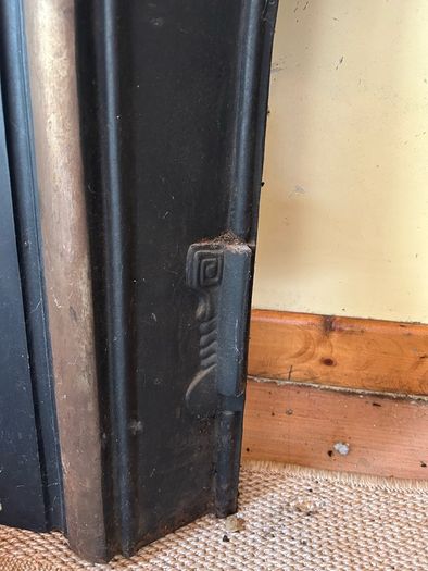 Cast iron fireplace insert