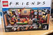 Lego Friends Central Perk 21319