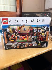 Lego Friends Central Perk 21319