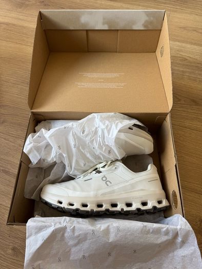 On Cloudvista 2 Waterproof - BRAND NEW - UK 11