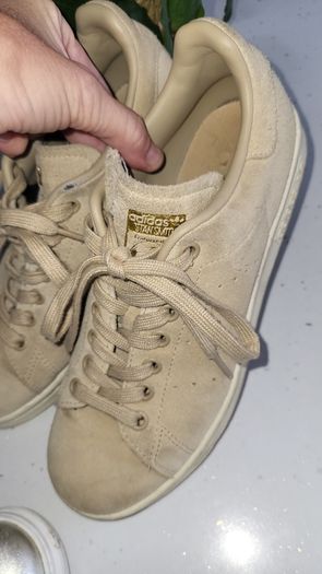 ADIDAS Unisex Stan Smith beige suede Sz 6UK (Fit 6.5 Women)