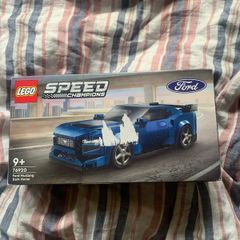 Lego Speed Champions: Ford Mustang Dark Horse Sports Car