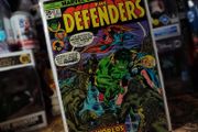 The Defenders ! Issue #27 ! Key Issue ! 1st Cameo Appearance of Starhawk ! Guardians Of The Galaxy Appearance ! Hot Copy ! Bronze Age Comic from 1975 ! by Marvel !