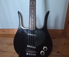Danelectro Longhorn Bass