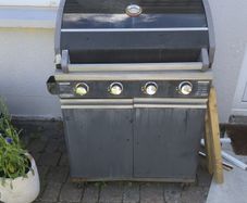4 burner gas BbQ