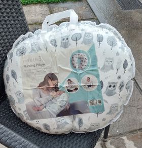 Nursing pillow