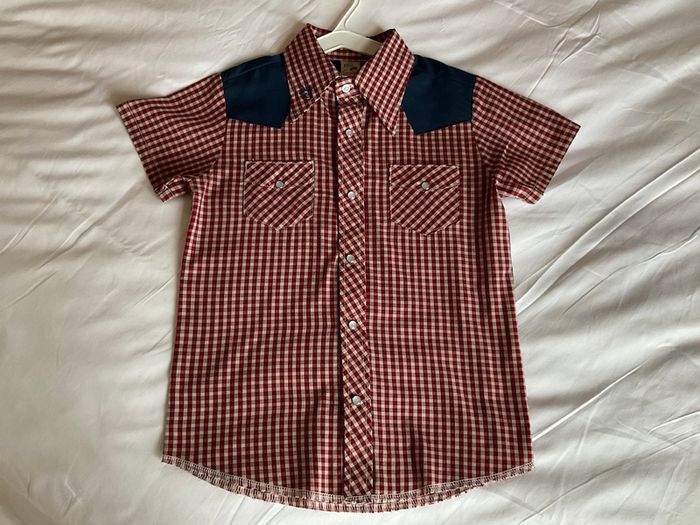 Boys seriously cool retro Knuckleheads shirt 6 7 8