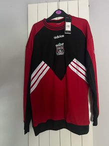 Liverpool retro training top