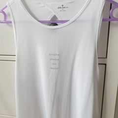 Gilly Hicks white yoga top