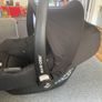 Maxi-cosi car seat and Iso-fix base Image 6