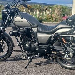 SINNIS Hoodlum 125cc