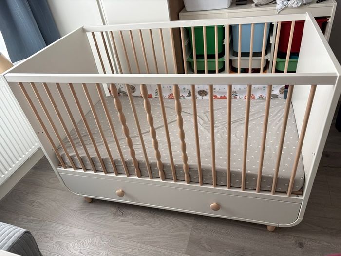 IKEA Myllra cot with drawer