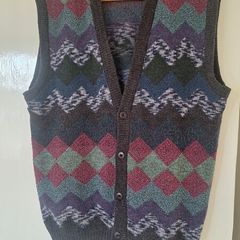 Sleeveless vest