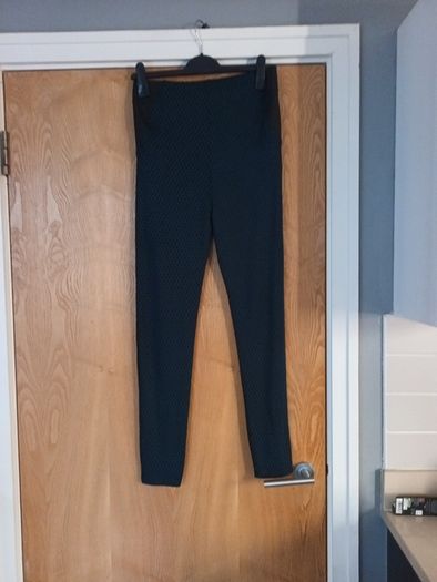 Savida Petrol Jacquard  Leggins.   S. 14.  B.N.W.T.