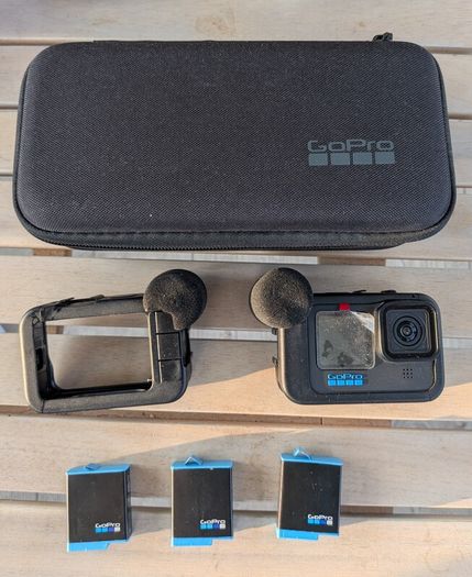GoPro Hero 10 & Media Mod