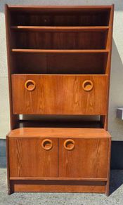 Mid Century Modern unit