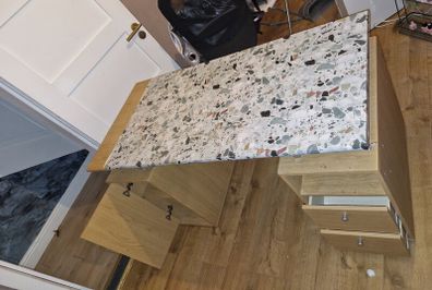 desk