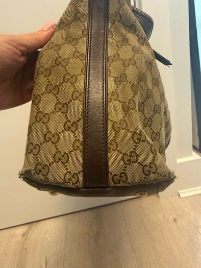 Gucci handbag original