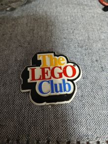 lego club members pin