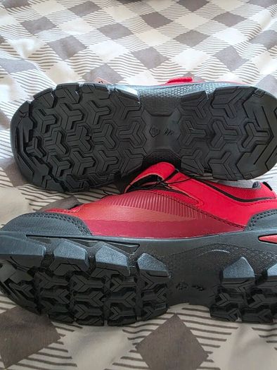 Boys Hiking Shoes Size 34 (UK1.5-2)