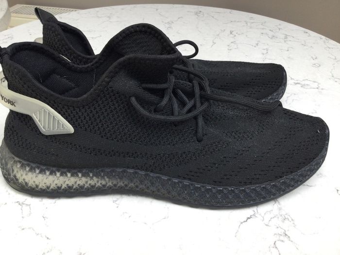PP1 YASSO PONY  Mens Athleisure shoes size  9.5 UK/ EU 44
