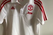 Manchester United top jersey