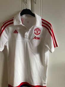 Manchester United top jersey